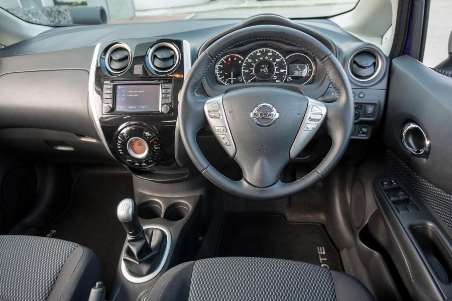  Nissan Note N-TEC 2015 года  (UK) (фото 17 из 24)